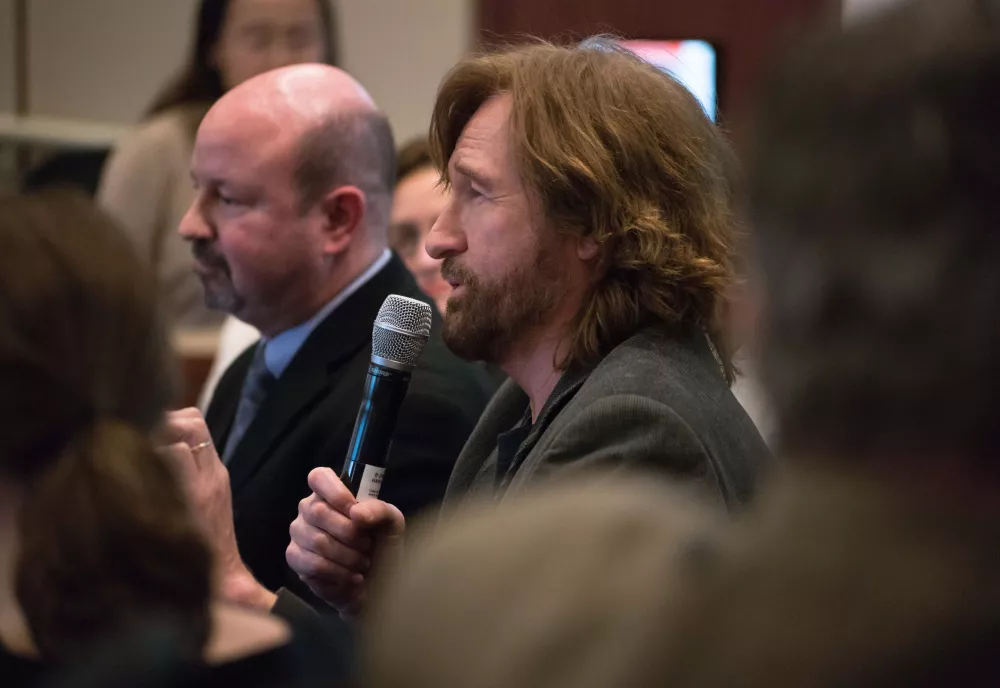 Tom Toles speaking to the assembled audience. Toles is the Washington Post’s Pulitzer Prize-winning editorial cartoonist, and passionate climate advocate.
