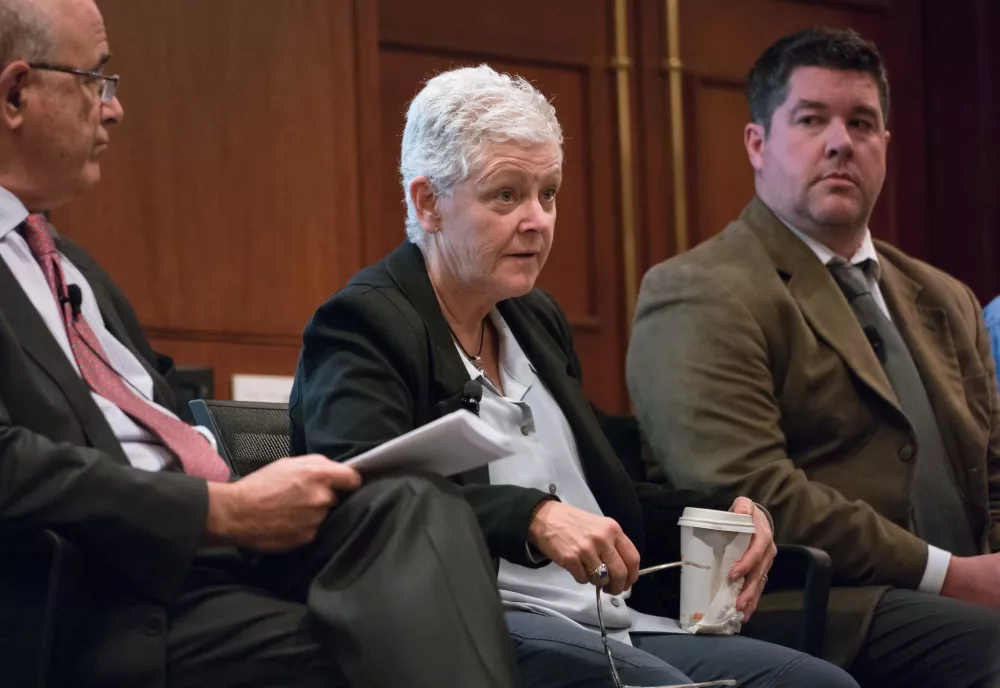 Cities on the Edge Photo 2