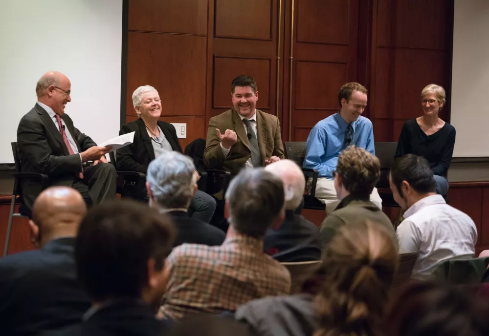 Cities on the Edge Photo 6