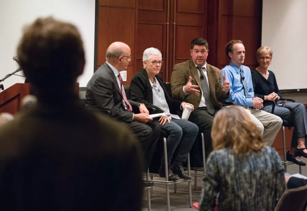 Cities on the Edge Photo 8