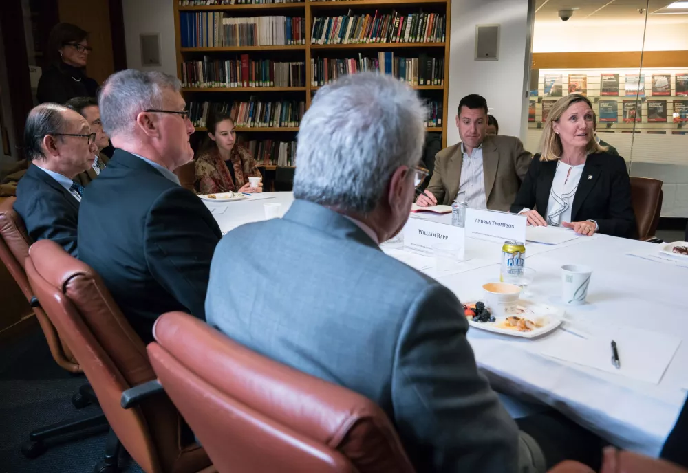 Andrea Thompson Photo 3