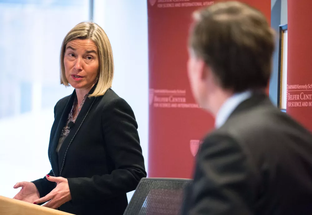 Mogherini 7