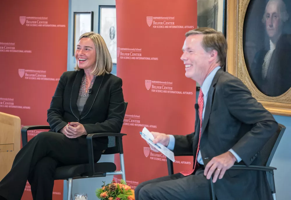 Mogherini 8