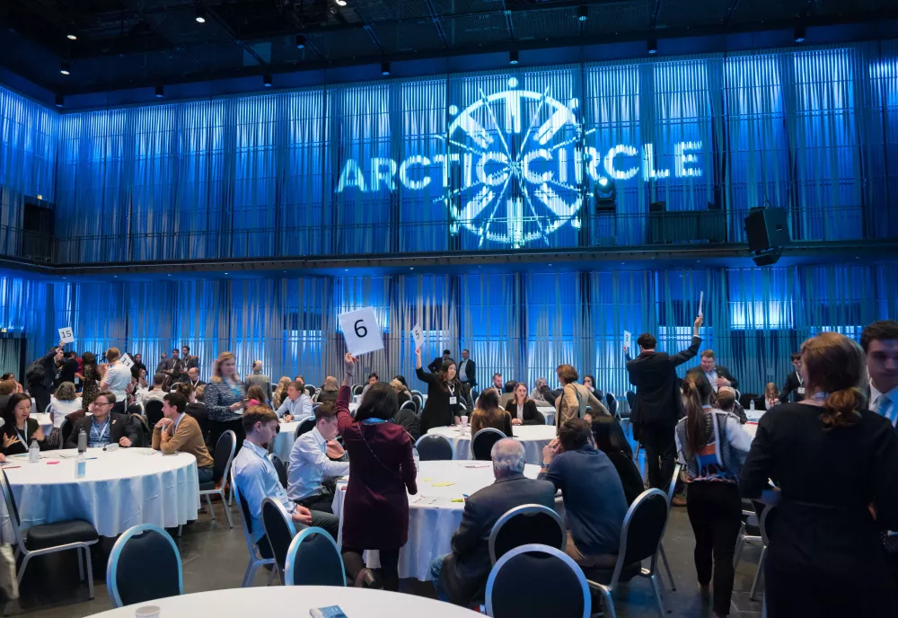 Arctic Innovation Lab participants meet with Kennedy School students following their presentations on climate-related ideas and solutions.