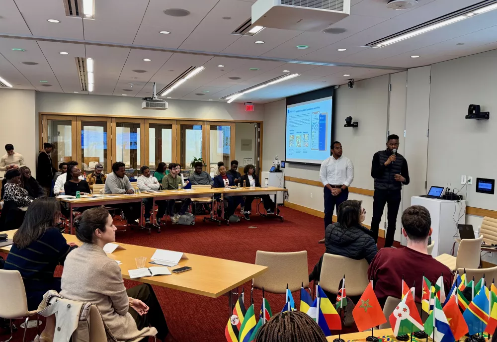 AfriConnect Presenter 4