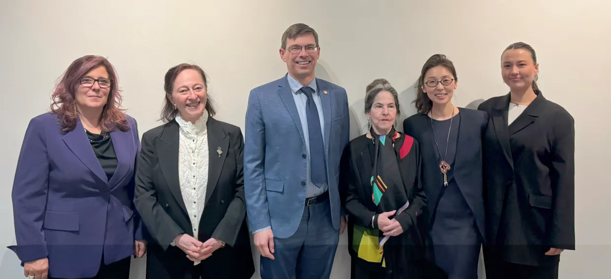 Mariana Katzarova, Elsa Stamatopoulou, Andrey Petrov, Marjorie Mandelstam Balzer, Liubov Sulyandziga, Malu Rosing. 