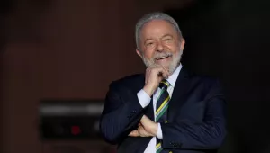 Brazilian president-elect Lula da Silva looking on.