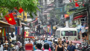 Hanoi (a_brlnr via Flickr)