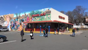 Social Distancing in Trader Joe's parking lot