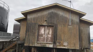 Washeteria in Nunapicuaq.