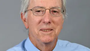 Headshot of Dennis Ross