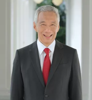S.M. Lee headshot