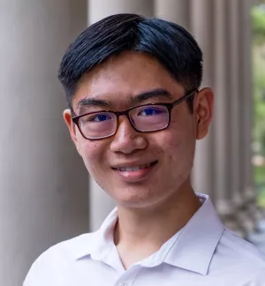 Frank Zhou Headshot