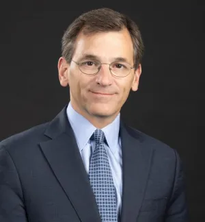 Headshot of Peter Baker