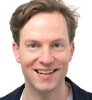 Headshot of Damian Boeselager 
