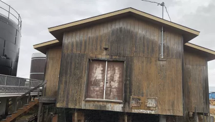 Washeteria in Nunapicuaq.