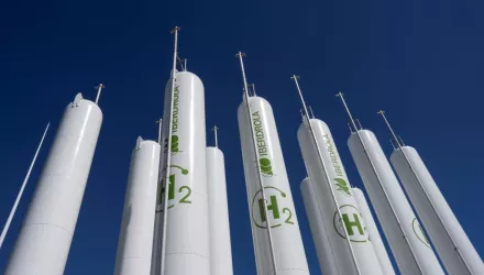 Hydrogen storage tanks
