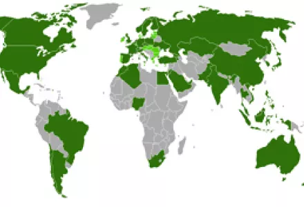Participants in the 2010 Summit (EU members not sending separate representation in light green)
