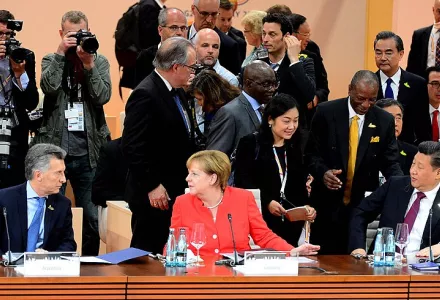 Argentina's Mauricio Macri alongside Germany's Angela Merkel and China's Xi Jinping at the G20 2017 summit, 7 July 2017.