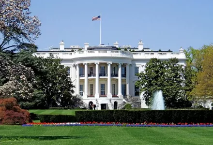 South Facade of the White House, the executive mansion of the President of the United States, 26 May 2006. 