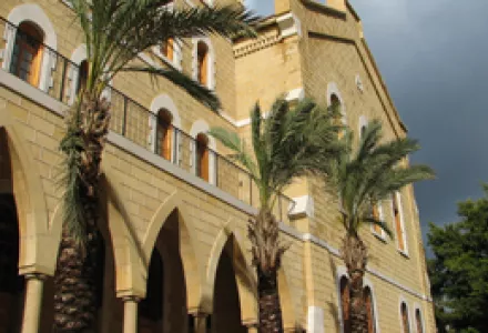 Contextual Factors and the Soft Power of American and French Origin Universities in the Middle East