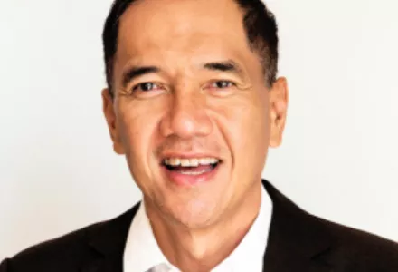 Headshot of Gita Wirjawan