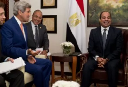 U.S. Secretary of State John Kerry, second left, meets Egyptian President Abdel Fattah El-Sisi, right, in New Delhi, India, Thursday, Sept. 1, 2016.