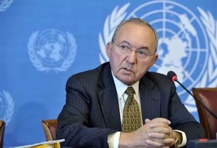 The Role of International Criminal Justice in International Politics and Conflicts: The Lessons of Yugoslavia and Rwanda