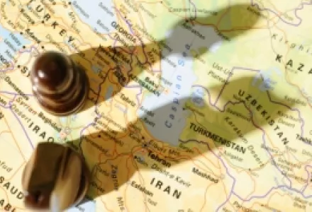 Iraqi Foreign Policymaking 2003–2013: Colonized, Weak, Fierce