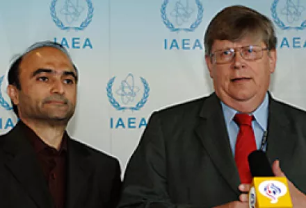 Under-Secretary of Iran´s Supreme National Security Council, Javad Vaeedi with Olli Heinonen, IAEA Deputy Director General for Safeguards.