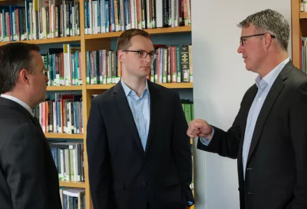 Game Plan: Eric Rosenbach (right) with Matt Rhoades (left) and Robby Mook following a Belfer Center seminar on cybersecurity issues.