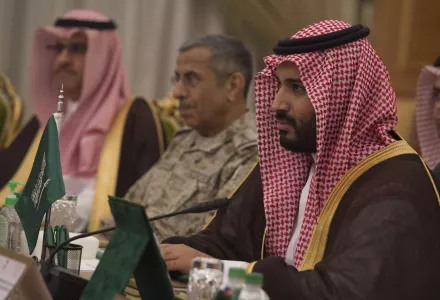 Saudi Arabia's Deputy Crown Prince and Minister of Defense Mohammed bin Salman (right) meets with Secretary of Defense Ash Carter in Riyadh, Saudi Arabia Apr. 19, 2016.