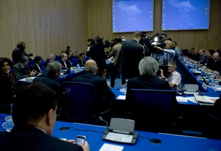 The main hall for the IAEA’s Talks on Supplying Nuclear Fuel for Iranian Research Reactor, Vienna, Austria, 19 October 2009. 