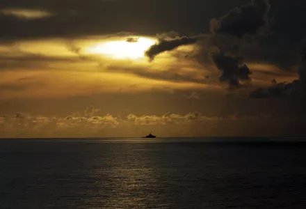 A Chinese frigate cruises near the Paracel Islands, East of Sansha prefecture, Hainan province, September 14, 2014.