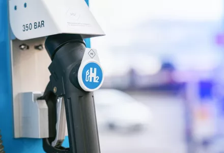 A consumer hydrogen fuel pump in Germany