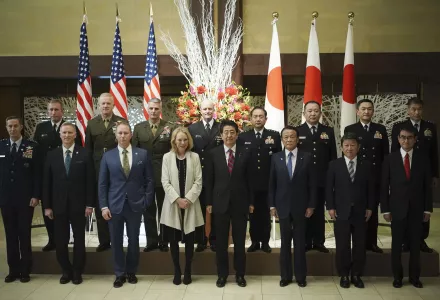 Granddaughter of President Dwight Eisenhower Mary Jean Eisenhower (front row 4th from L), the great-grandson of President Eisenhower Merrill Eisenhower Atwater (5th) and Japan's Prime Minister Shinzo Abe (5th) and others pose for photo ahead of the reception to mark 60th anniversary of Japan-U.S. Security Treaty at Iikura Guest House in Tokyo on Jan. 19, 2020. (The Yomiuri Shimbun)