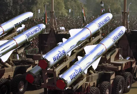 Strategies of Nuclear Proliferation: How States Pursue the Bomb