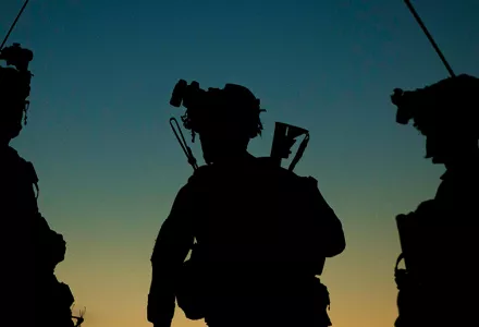Silhouette of soldiers 