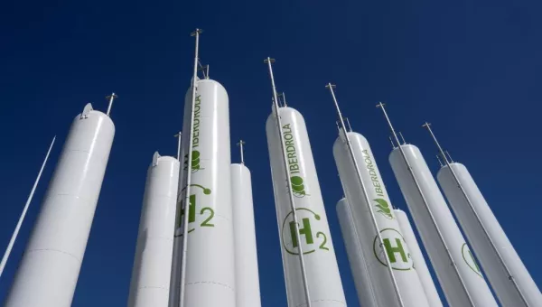  Hydrogen storage tanks