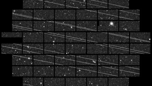Image containing at least 19 streaks
