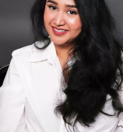 Rinan Farhat Headshot