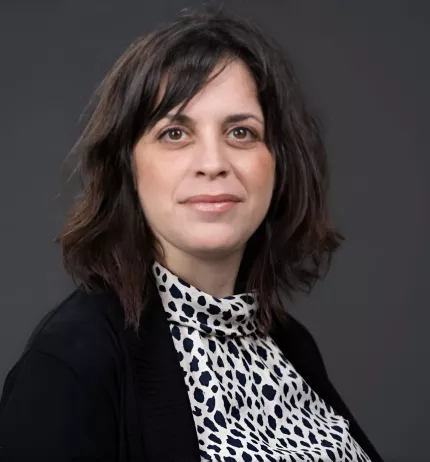 Dana Schleifer Headshot