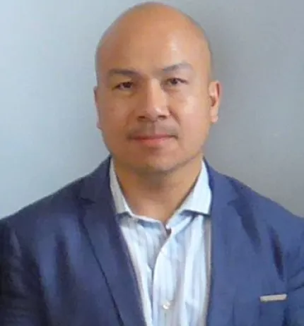 Headshot of Joseph Liow 