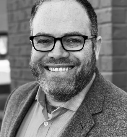 Aaron Sherman Headshot